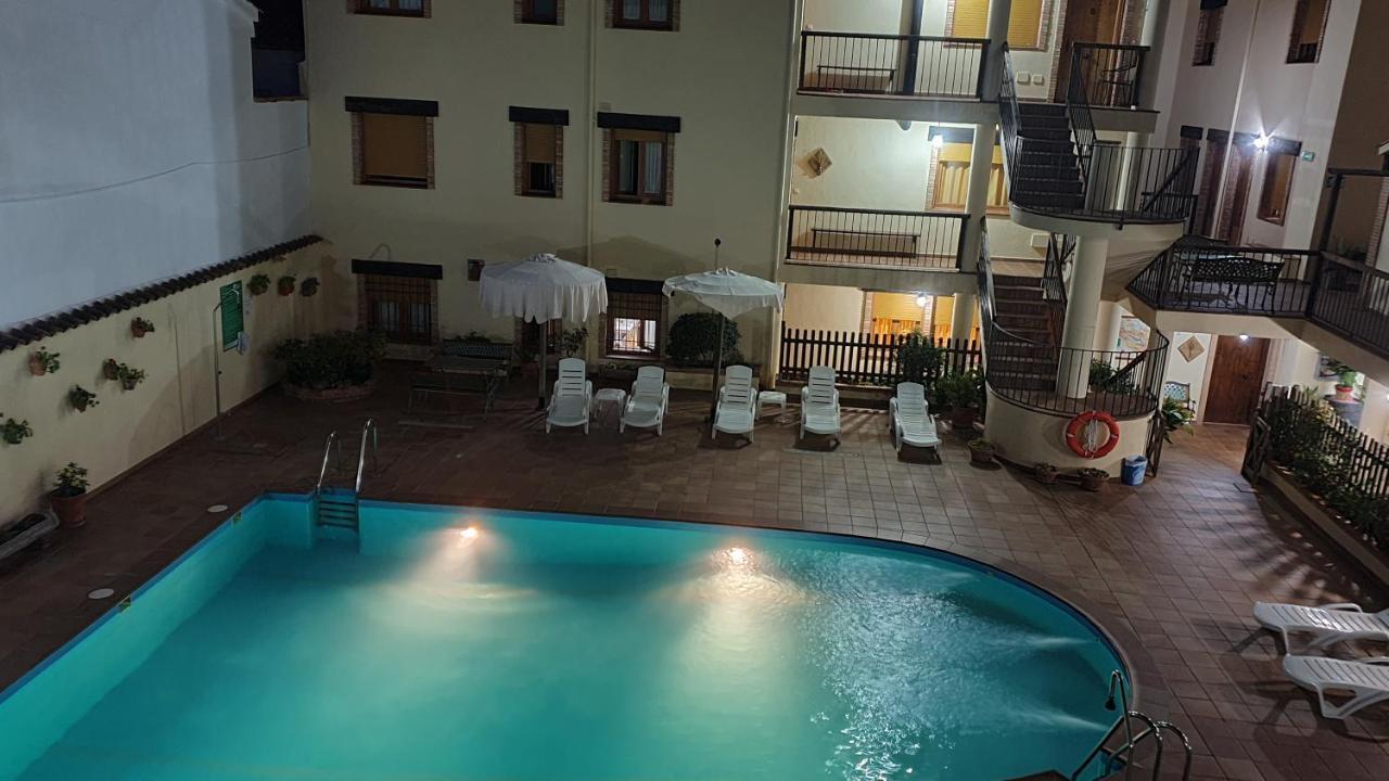 Apartamentos Valle del Guadalquivir Arroyo Frío Exterior foto